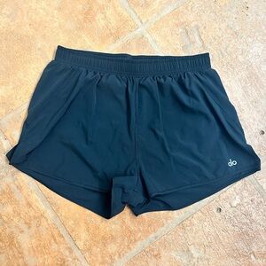 Alo shorts